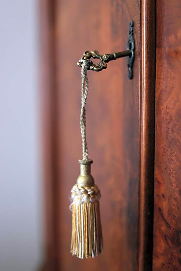 Mukhrantubani Boutique Hotel