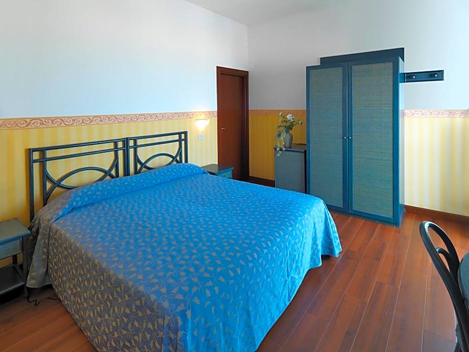 Hotel Regina Fronte Mare