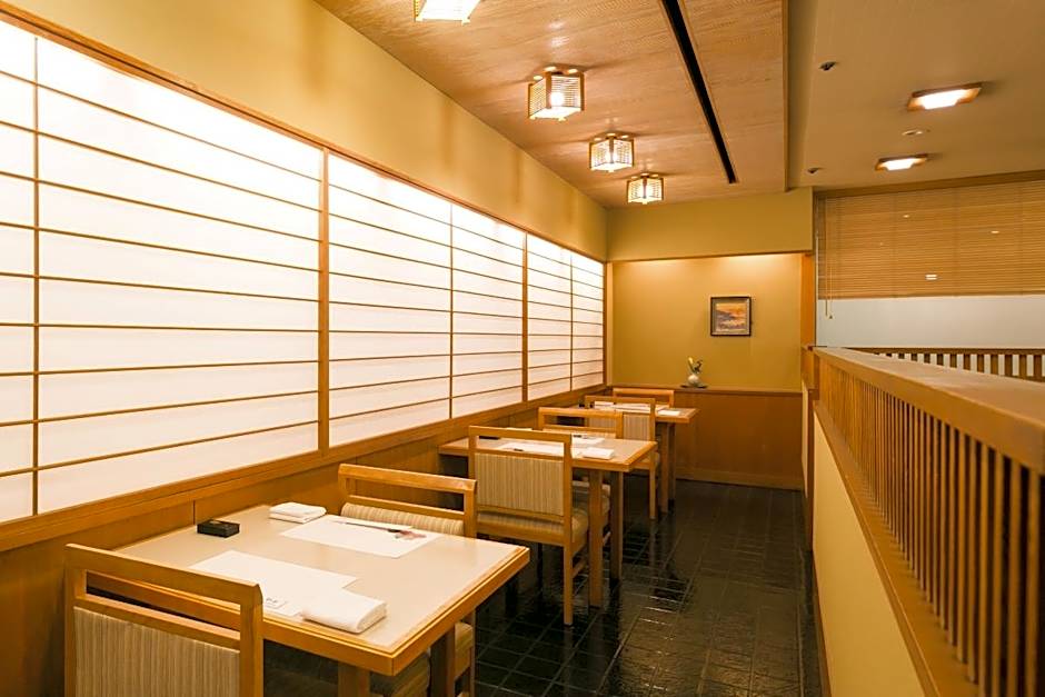 Fukuyama New Castle Hotel