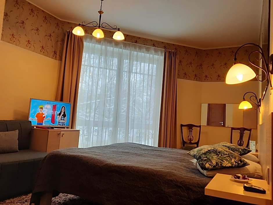 Hotel Pils with Self-Check in
