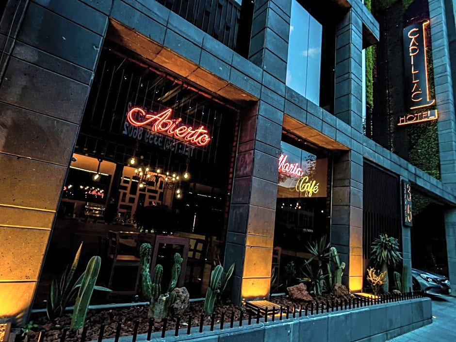 Cadillac Hotel Boutique