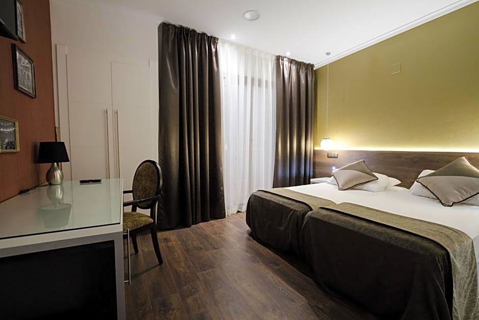 Moderno Hotel