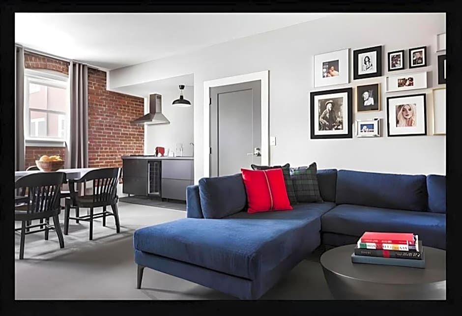 The George Montclair