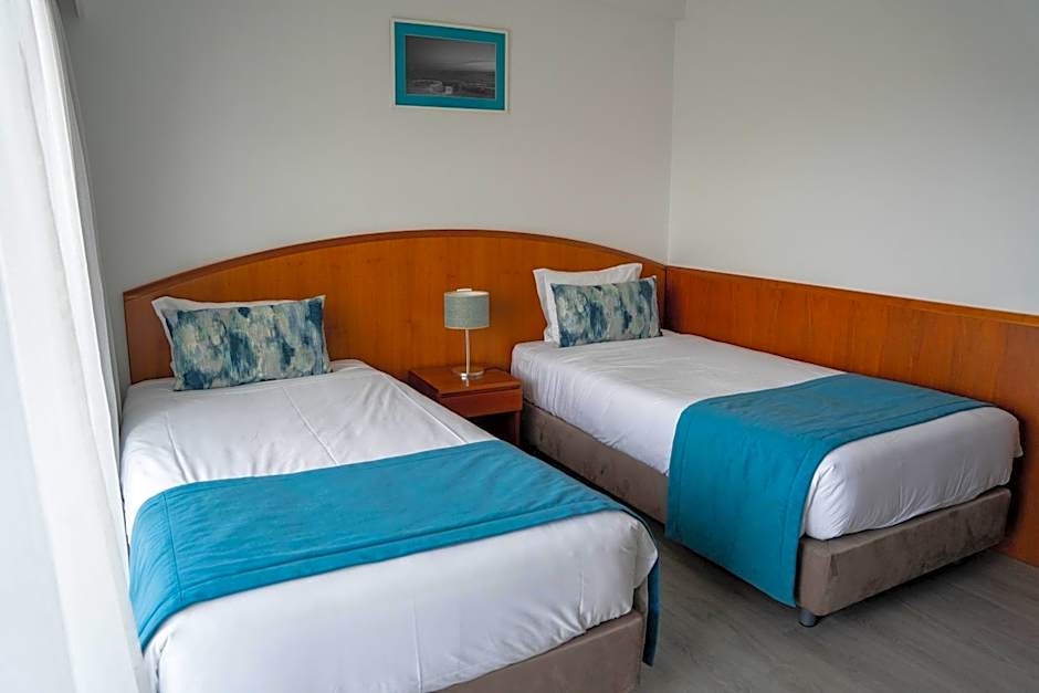 Apulia Praia Hotel