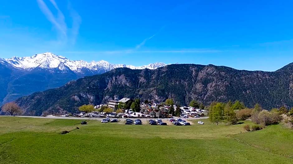 DalaiLama Village