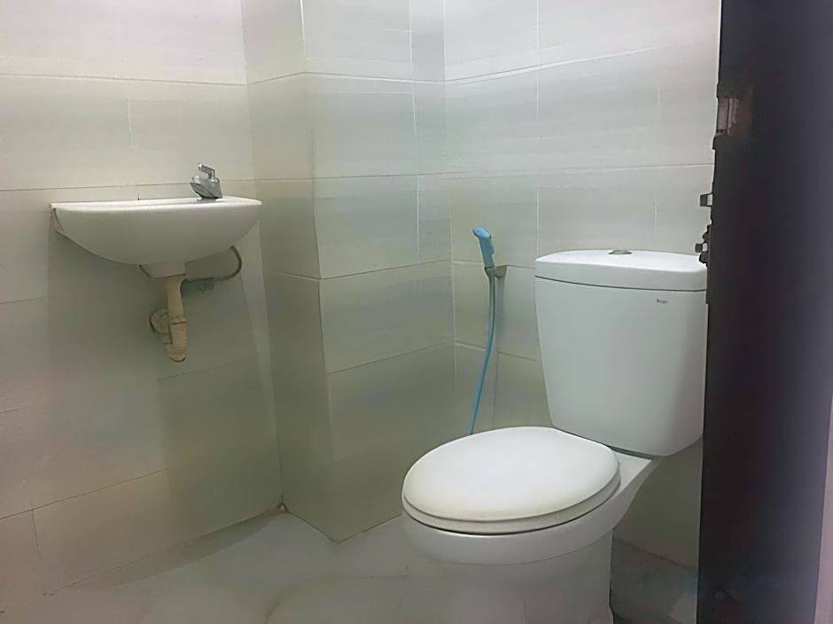 Hotel Warta Dua