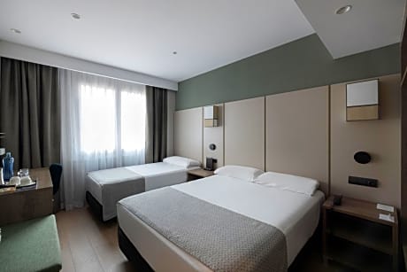 Triple Room (3 Adults)