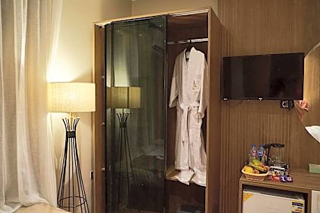 Duplex Quadruple Room