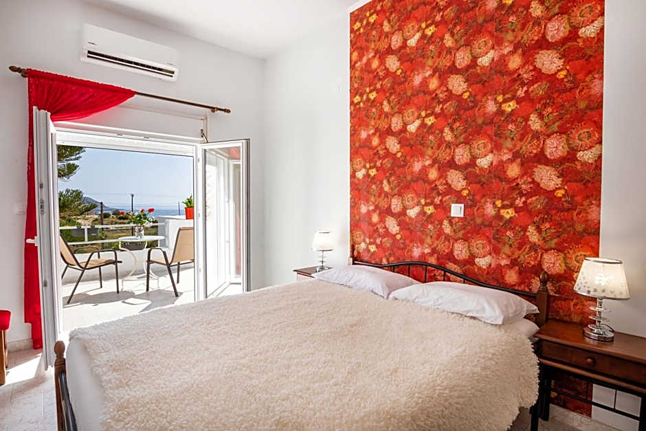 Perama Hotel, Karpathos