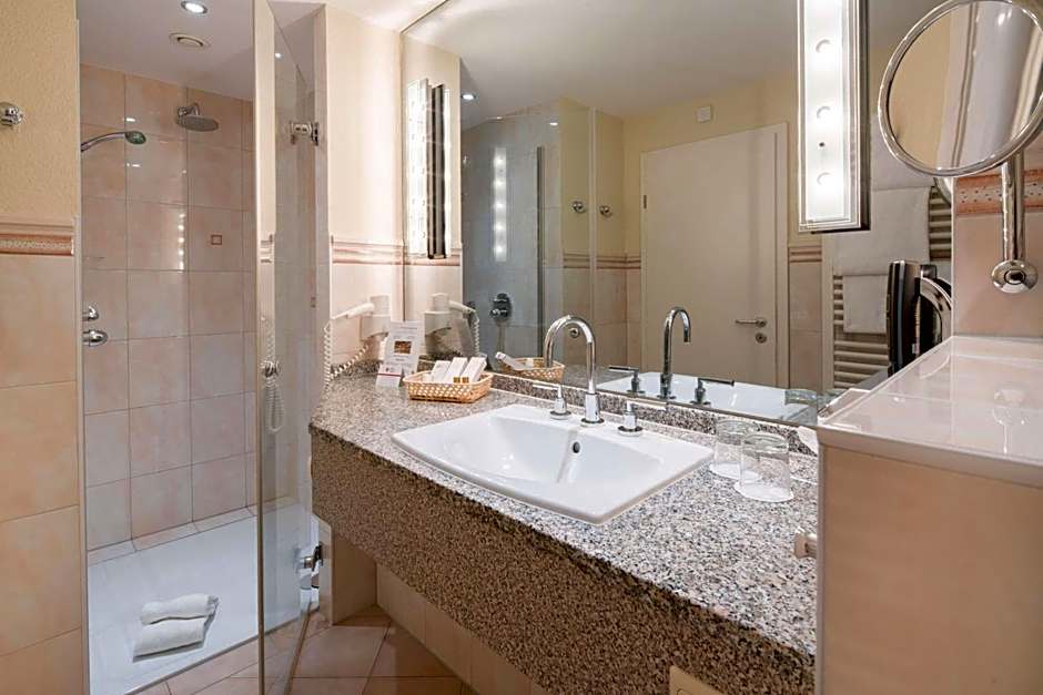 Best Western Plus Ostseehotel Waldschloesschen