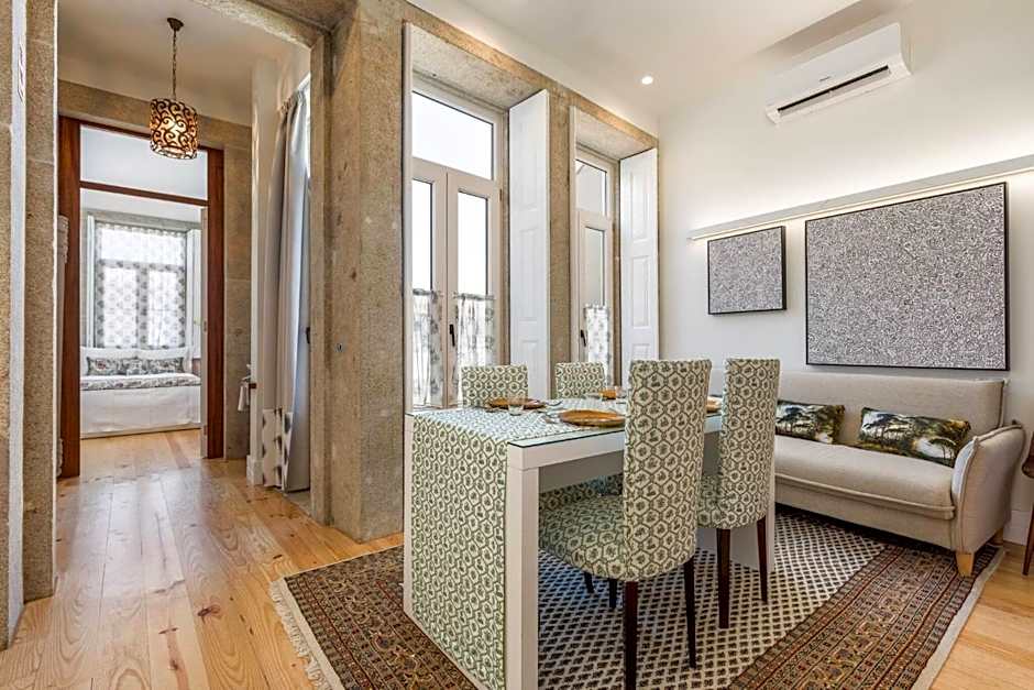 Beco do Paço by Porto Dream Stays