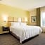 Candlewood Suites Lenexa - Overland Park Area