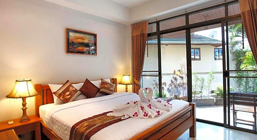 Kata Sea View Villas