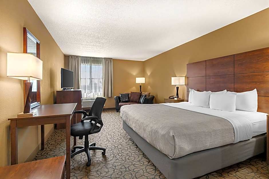 Quality Inn & Suites Manistique