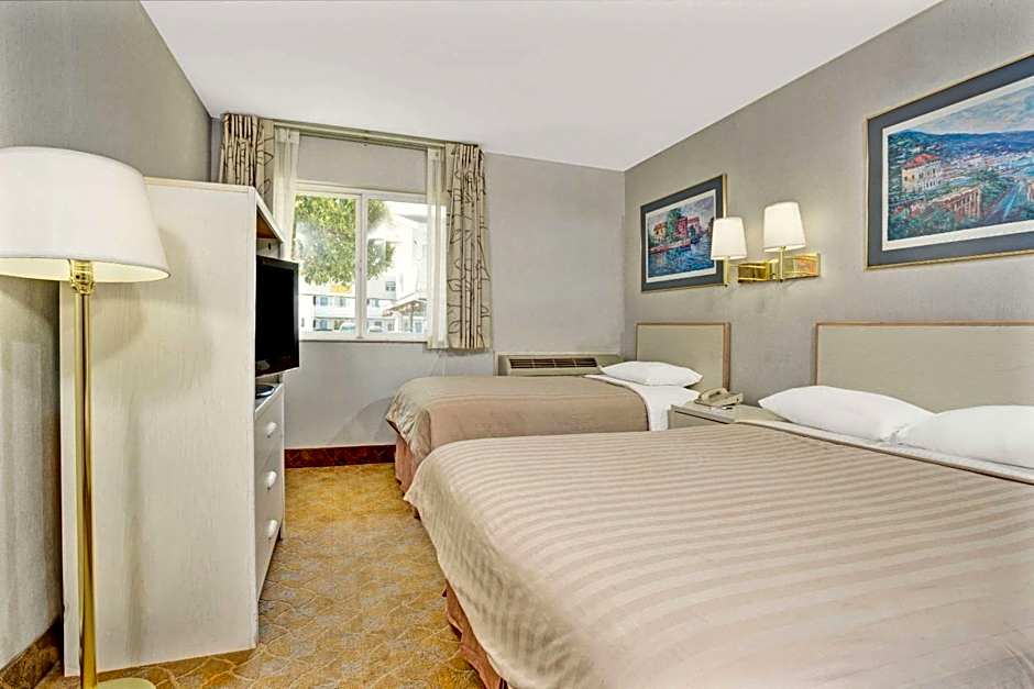 Travelodge by Wyndham Mill Valley/Sausalito