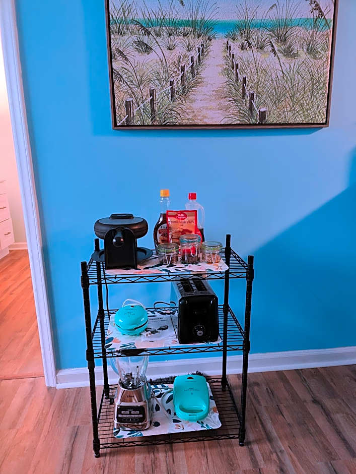 Beautiful Blue Ocean Condo