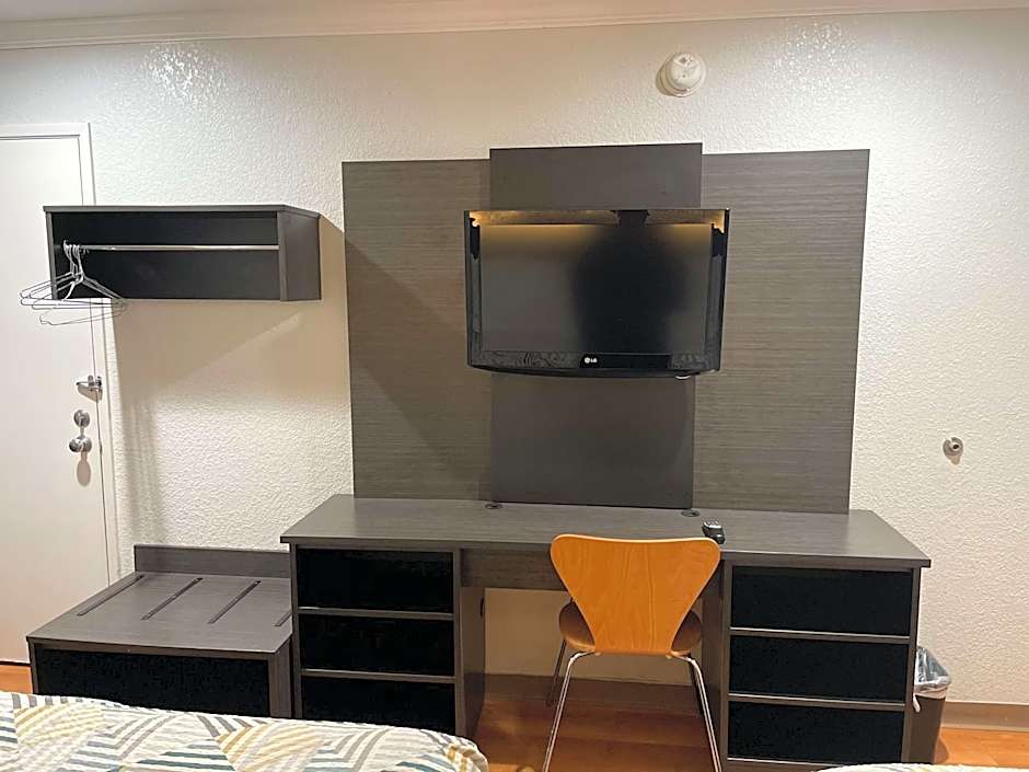 Motel 6 Sacremento, Ca - Downton