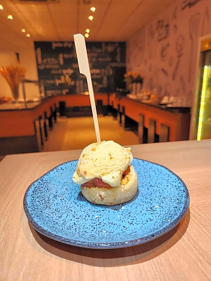 San Diego Express Barro Preto