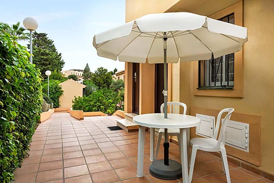 Ramada Hotel & Suites by Wyndham Costa del Sol Fuengirola