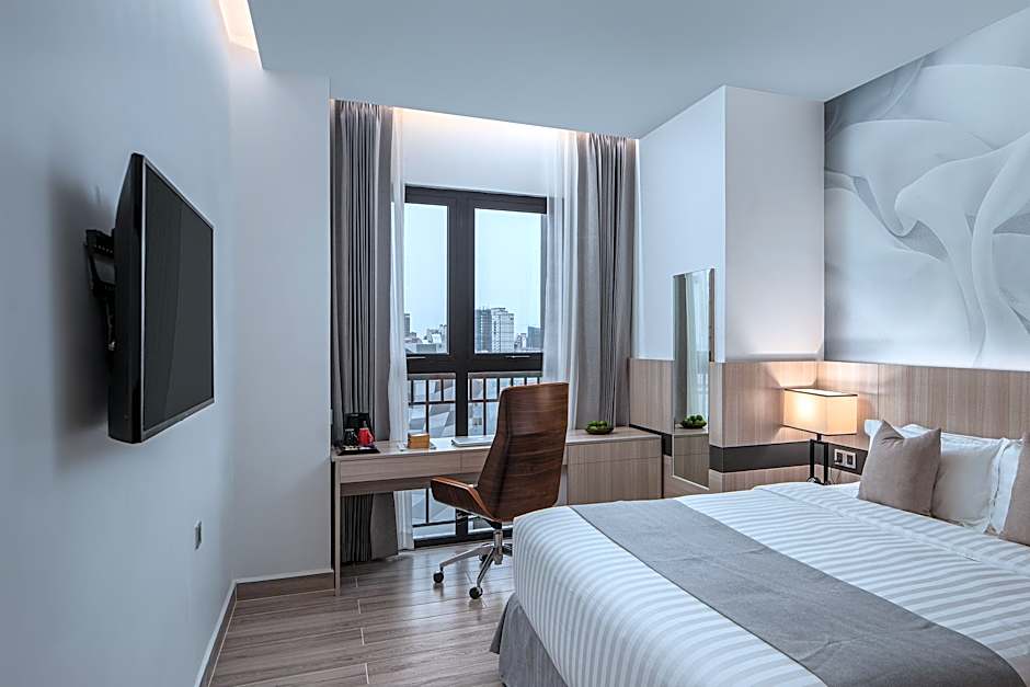 Sensory Park Urban Hotel