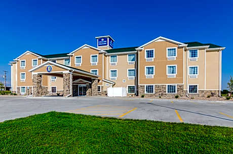 Cobblestone Hotel & Suites - McCook
