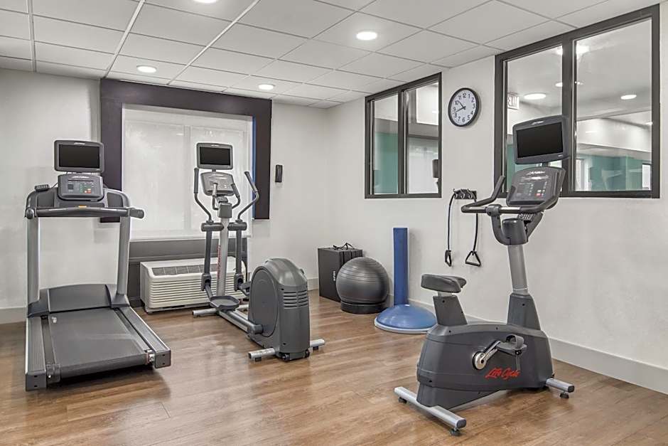 Holiday Inn Express Hotel & Suites Hardeeville - Hilton Head By IHG