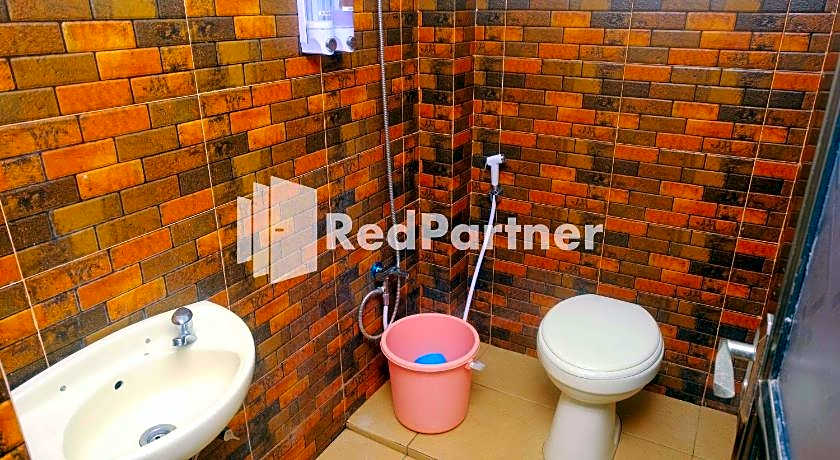 Guest House Bibong Makassar Mitra RedDoorz