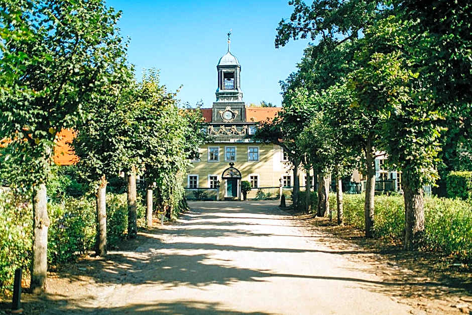 Villa Sorgenfrei und Restaurant Atelier Sanssouci