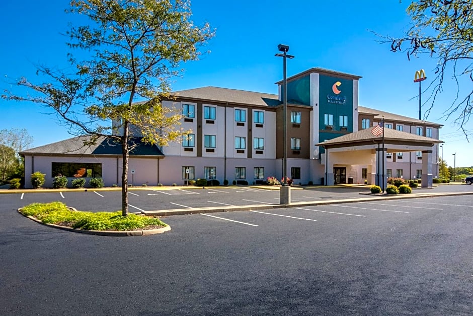 Comfort Inn & Suites Cave City