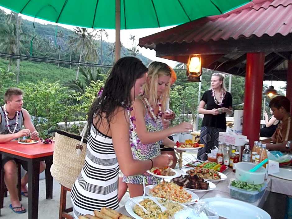 Sleep Tight Hostel at Koh Phangan