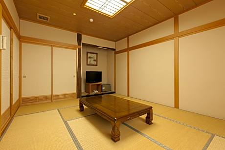 Japanese-Style Room