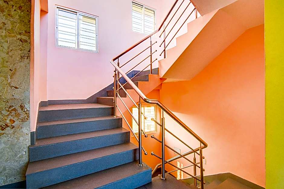 Hotel O Golden Wings