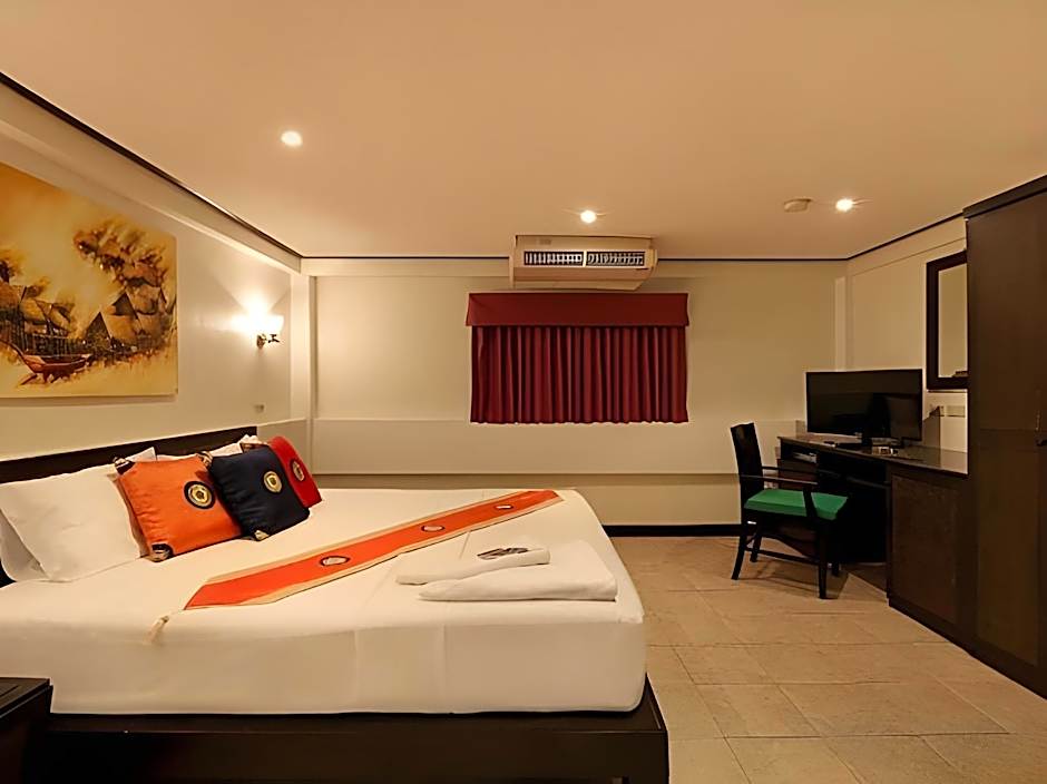 Angus O'Tool's Guesthouse
