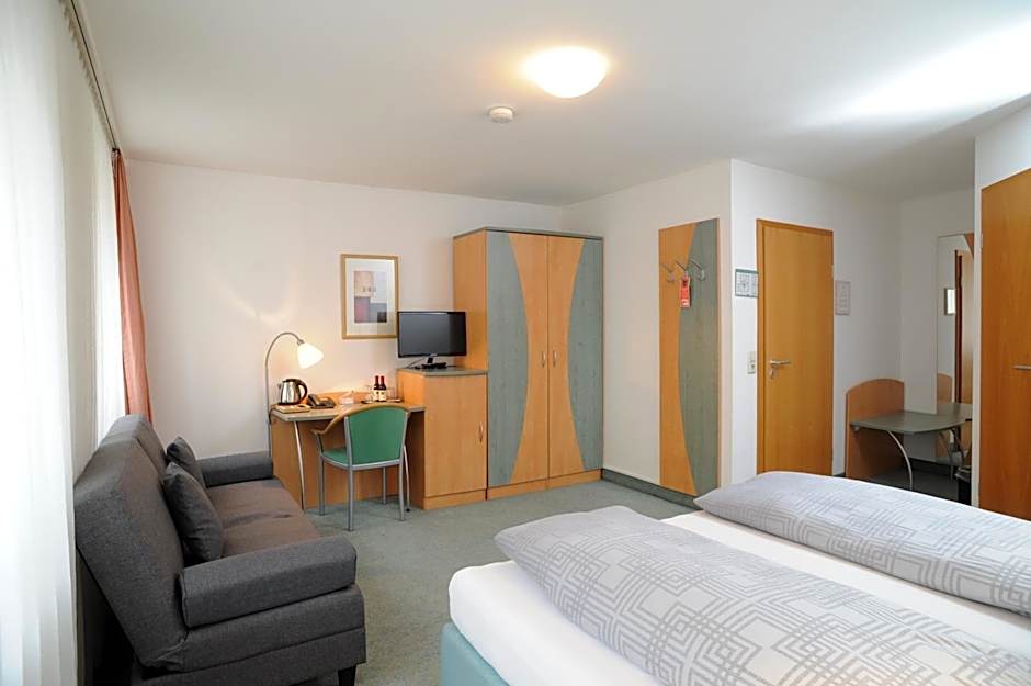 Central-Classic Hotel