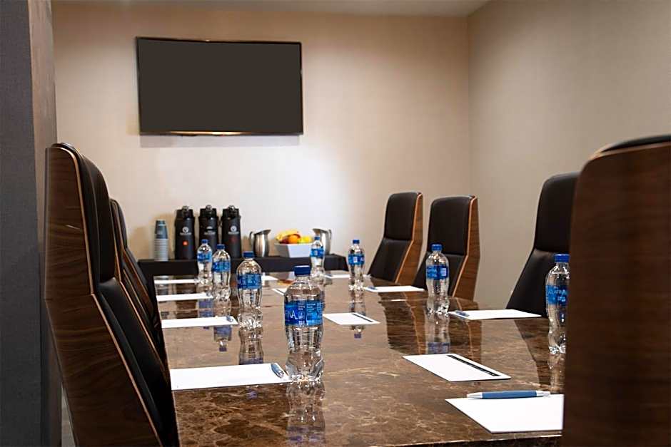 Four Points by Sheraton Atlanta Airport West