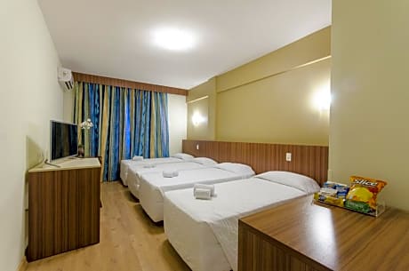 QUADRUPLE STANDARD CAPACITY 4