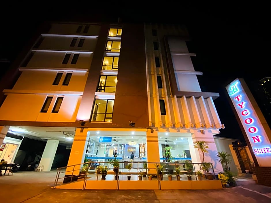 Tycoon Suite by Goad Avadhess Hospitality 1km Walking Street Pattaya Beach