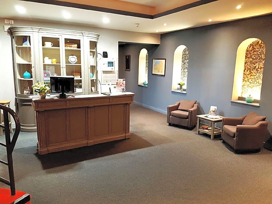 The Originals City, Hotel La Cour Carree, Le Treport Sud (Inter-Hotel)