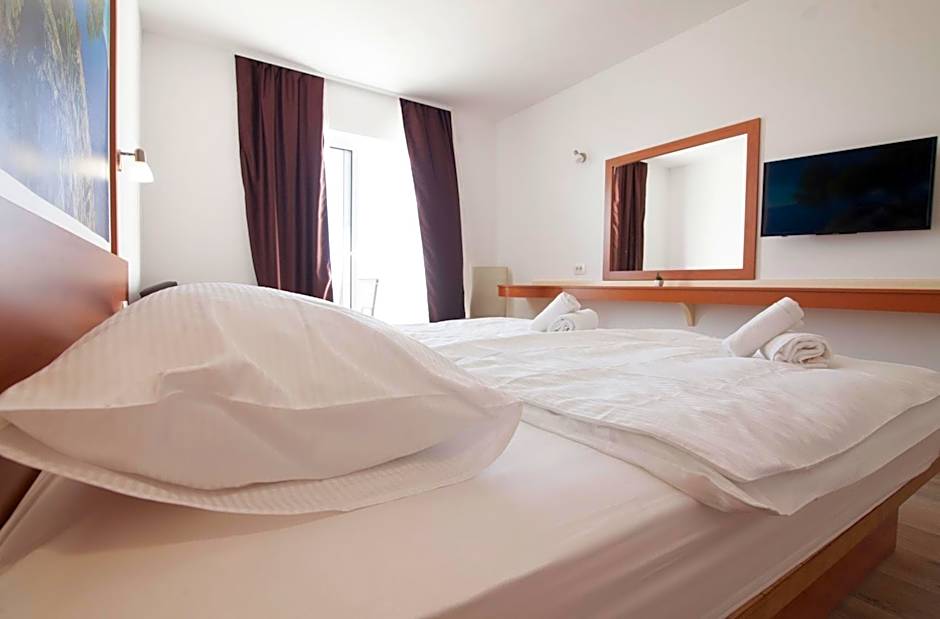 Villa Amorena - Adults Only