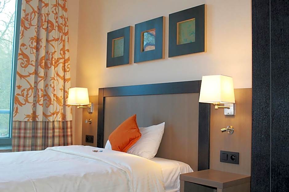 Castel de Pont-a-Lesse