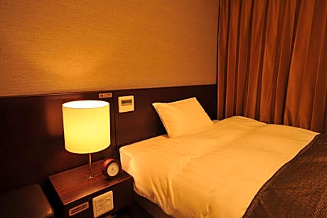 Run of House - Non-Smoking