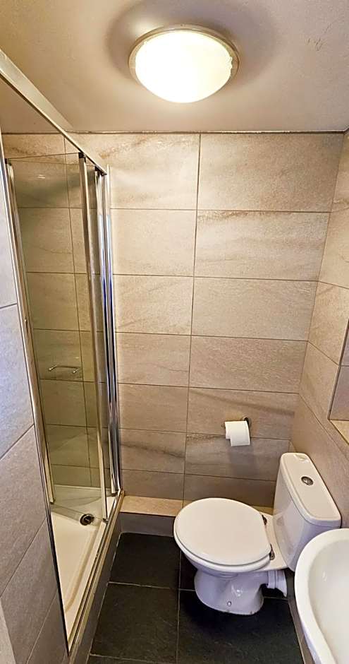 Hyde Park Court Hotel