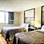 Super 8 by Wyndham Clear Lake