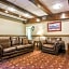Clarion Inn & Suites At The Outlets Of Lake George