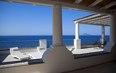 Superior Double or Twin Room with Sea View