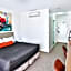 Indulge Apartments - Ontario