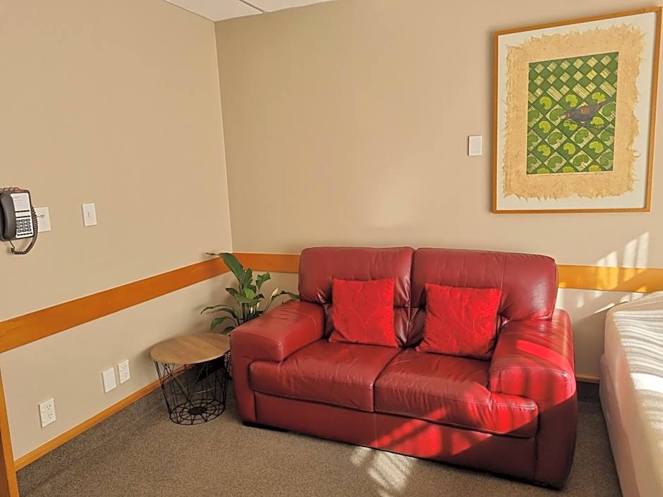 Amross Court Motor Lodge