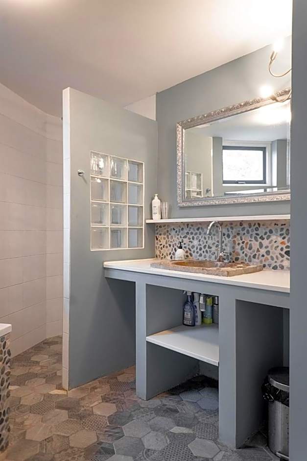 Silver Moon Bed & Breakfast