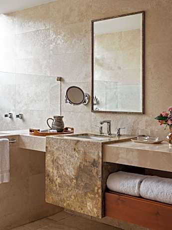 Garden Junior Suite King