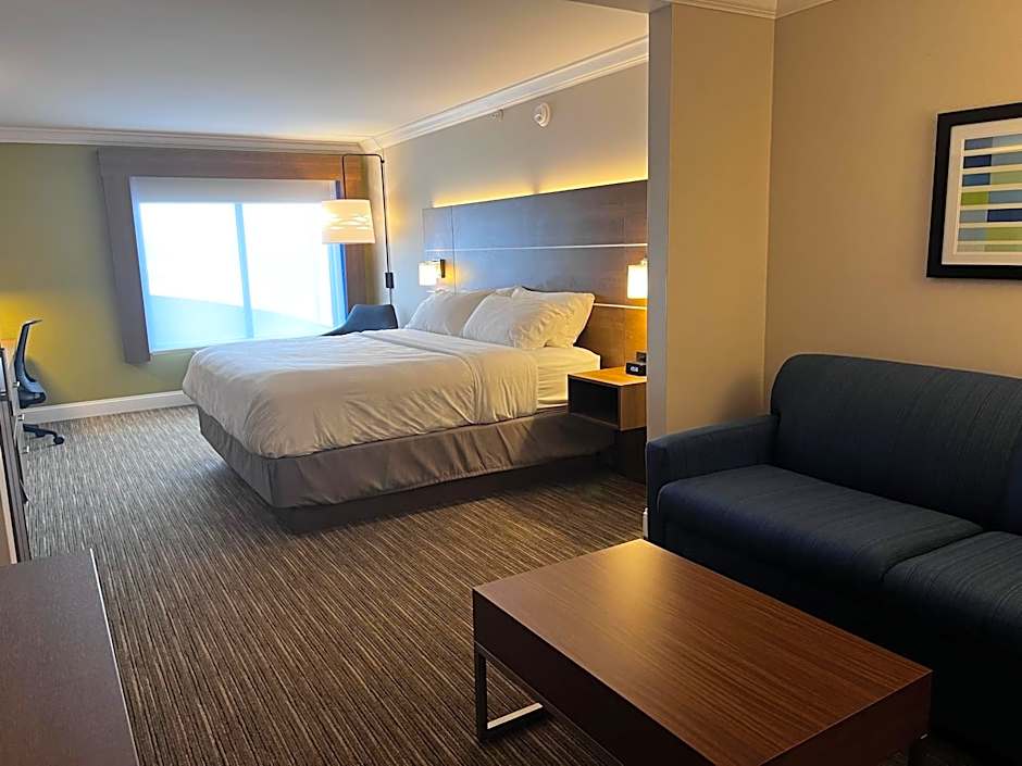 Holiday Inn Express Hotel & Suites Williamsport By IHG